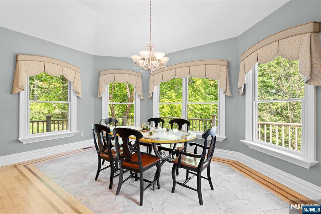 56 Pheasant Run, Kinnelon Borough, NJ 07405 Listing Photo  13