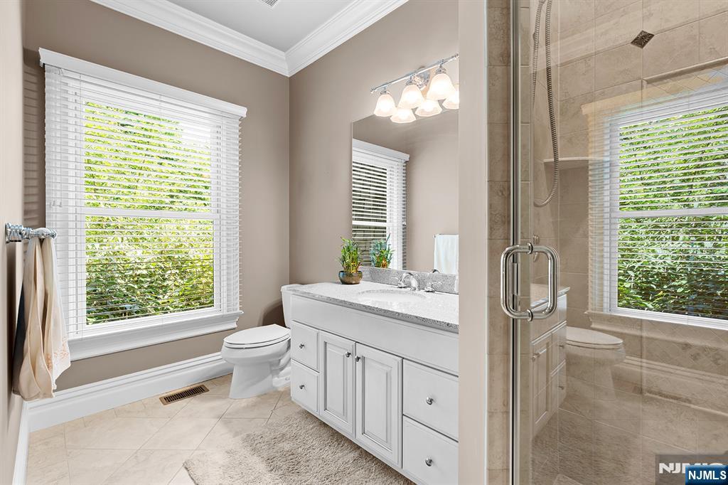 56 Pheasant Run, Kinnelon Borough, NJ 07405 Listing Photo  22