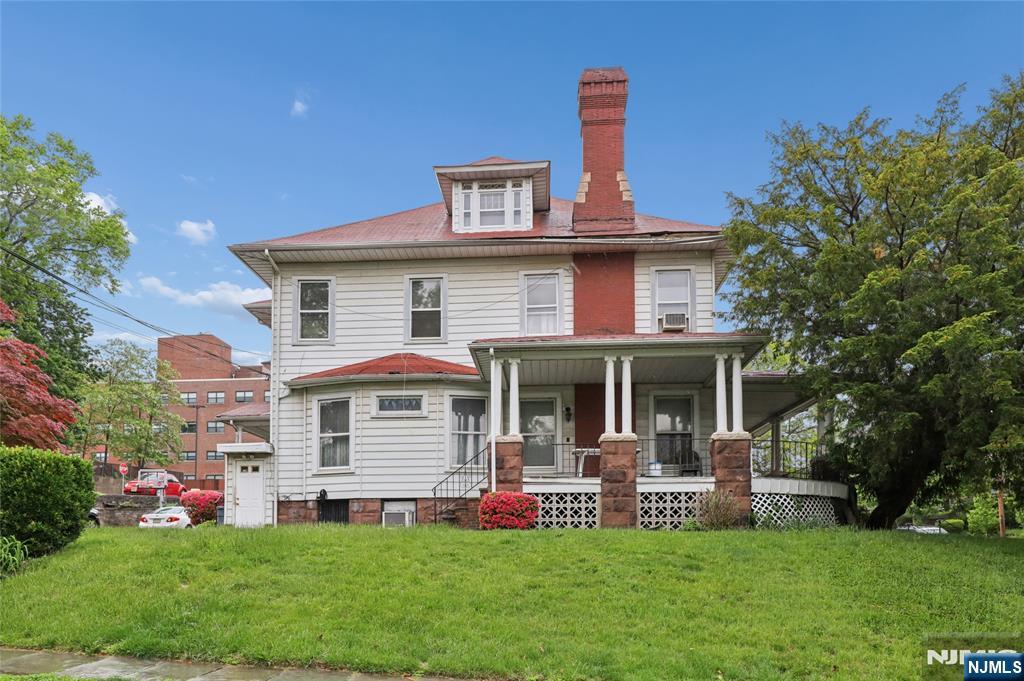 139 Aycrigg Avenue - Photo 3
