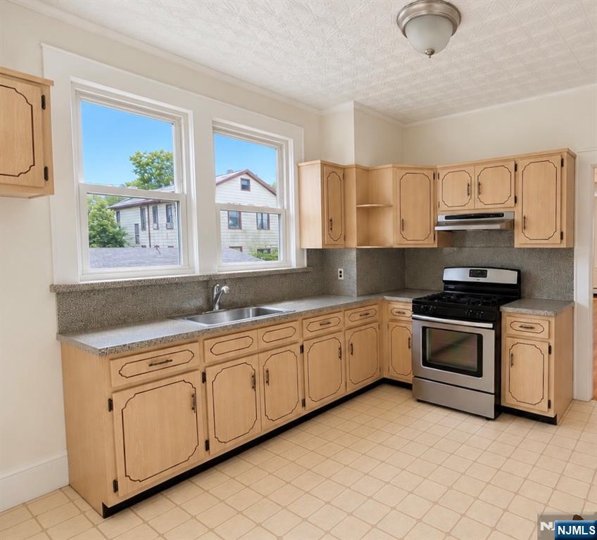 Photo 3 of Multi family home for sale at 162 Highland Ave, Kearny, NJ 07032 | MLS# 26017520 | Listing updated on 2026-09-16