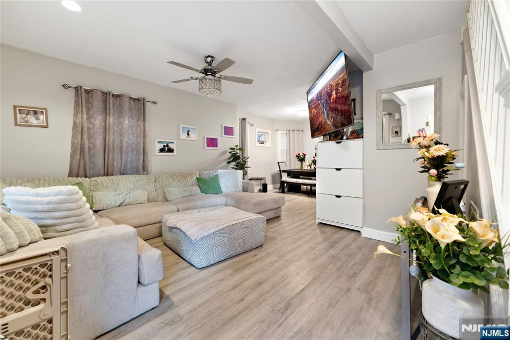 132 Jerome Place - Photo 2