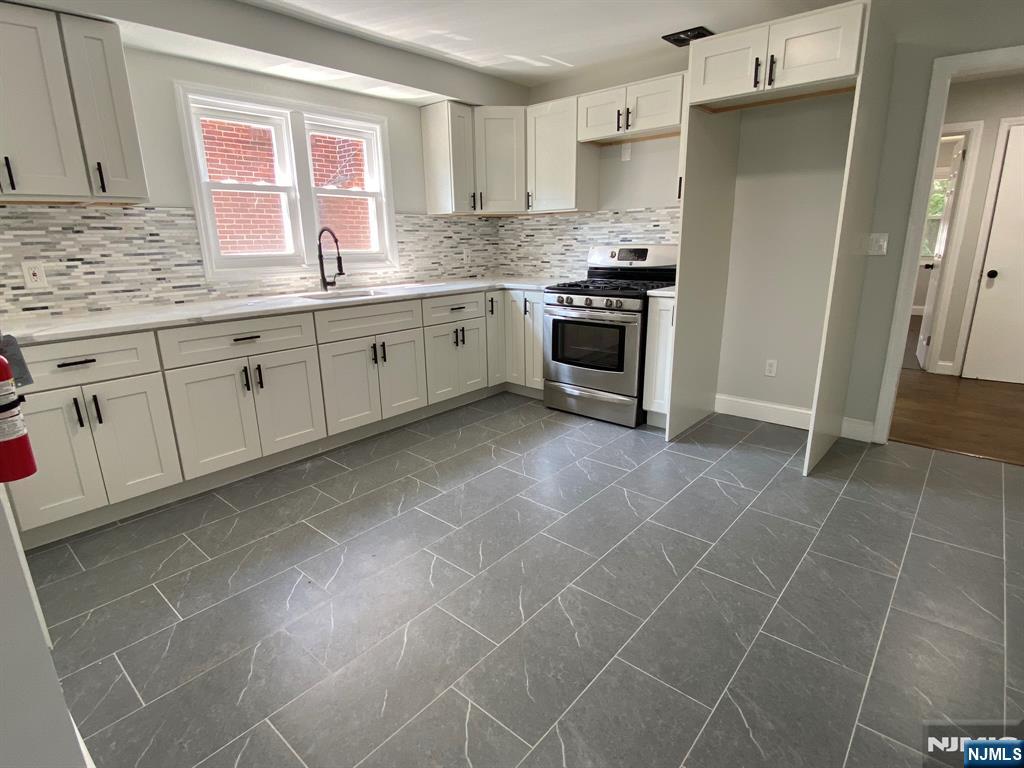 905 Sanford Avenue 2 - Photo 4