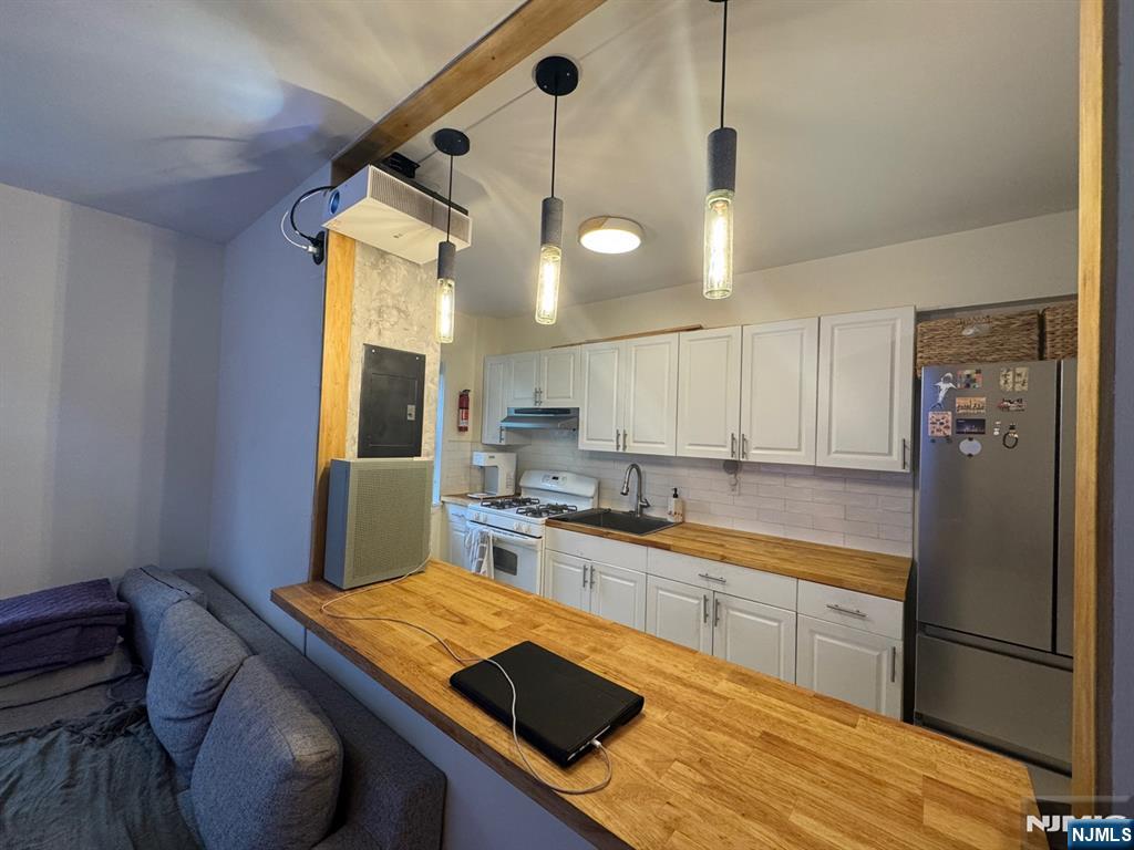 500 Linwood Drive, #2G, Fort Lee, NJ 07024 Listing Photo  11