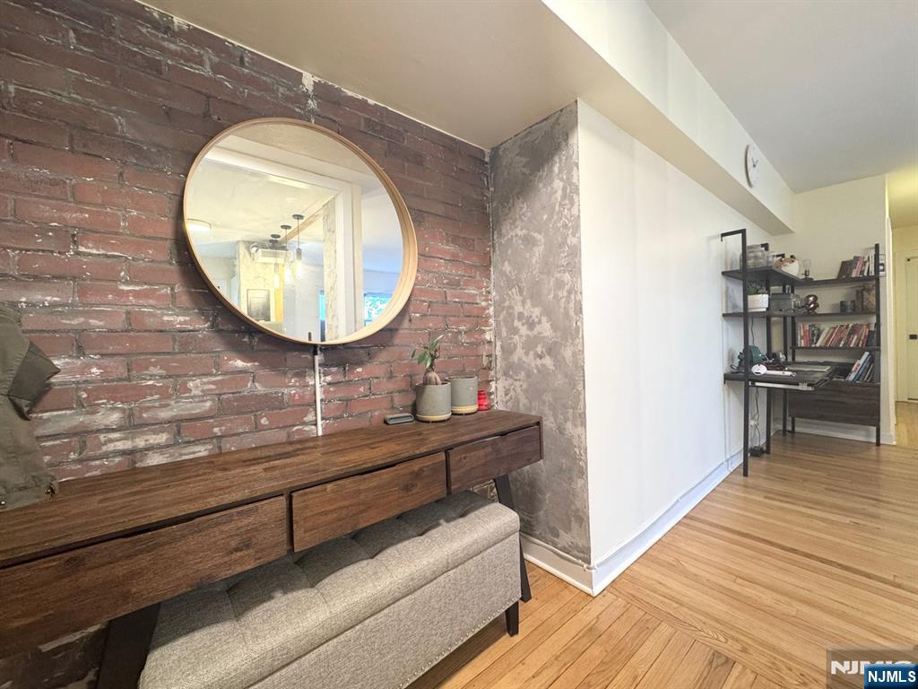 500 Linwood Drive 2G - Photo 3