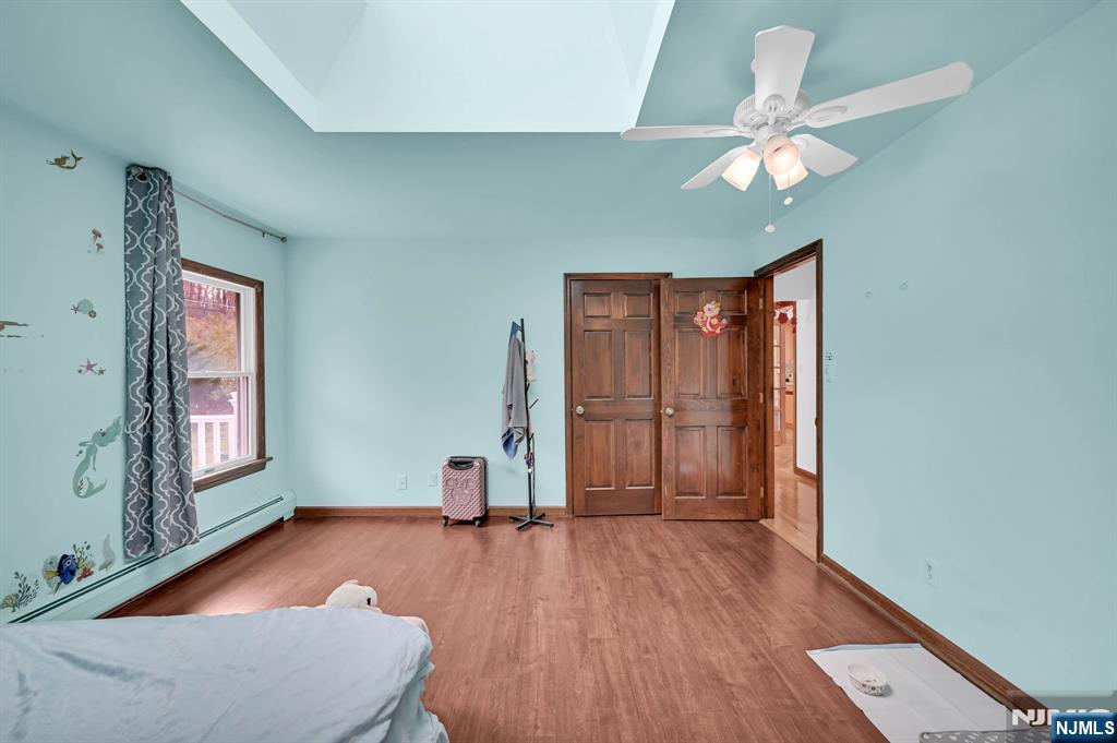 699 Shore Road, West Milford, NJ 07421 Listing Photo  30