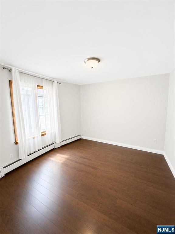 284 Livingston 2nd floor - Photo 2