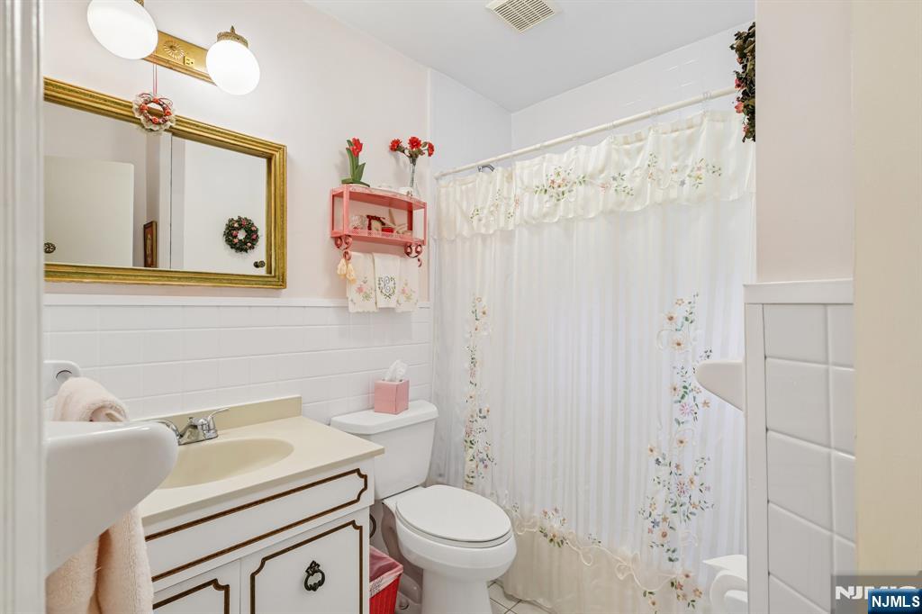 Main Bath