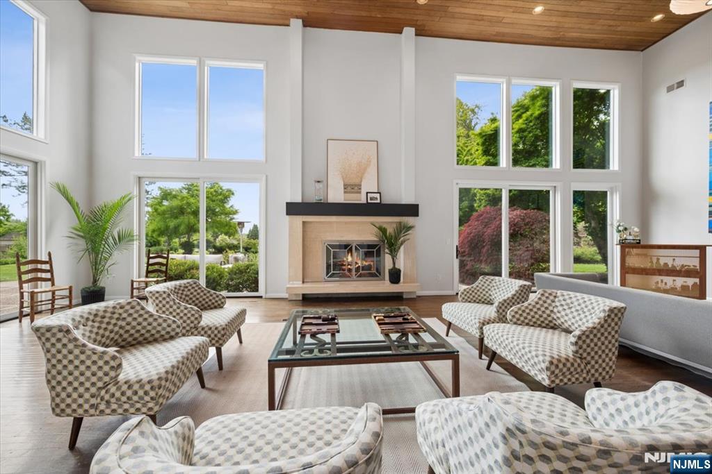 39 Eagle Nest Road