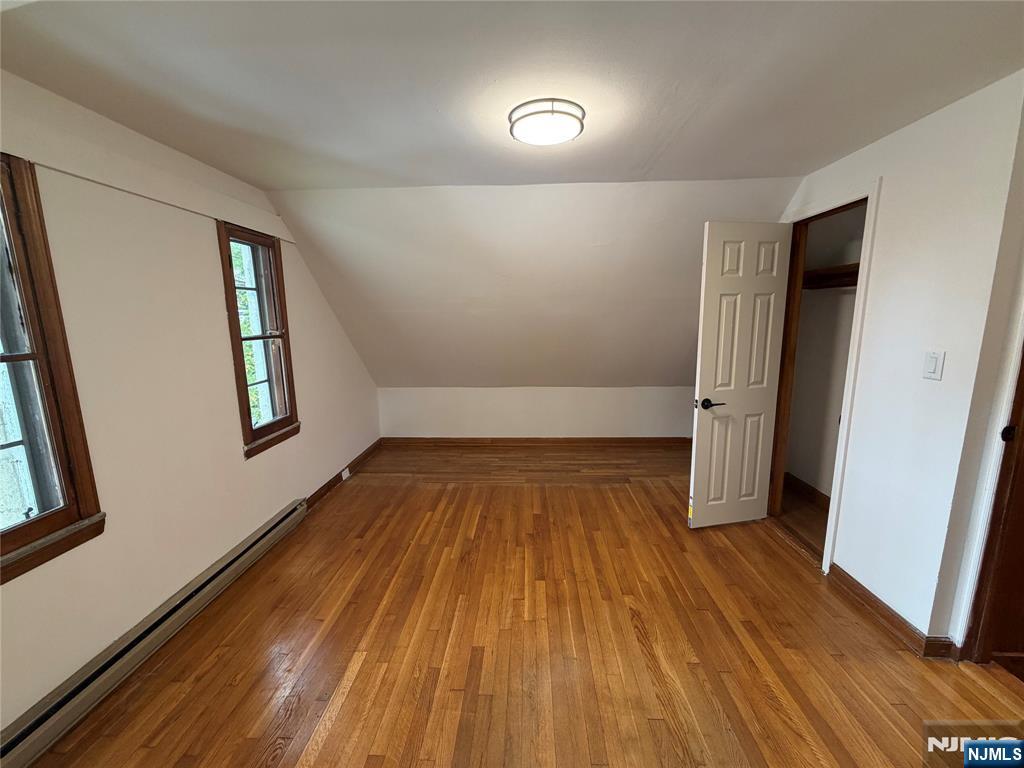 323 Bridge Pz, Fort Lee, NJ 07024