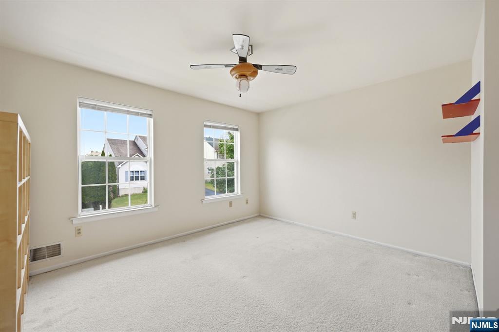 19 Colmart Way — photo 32
