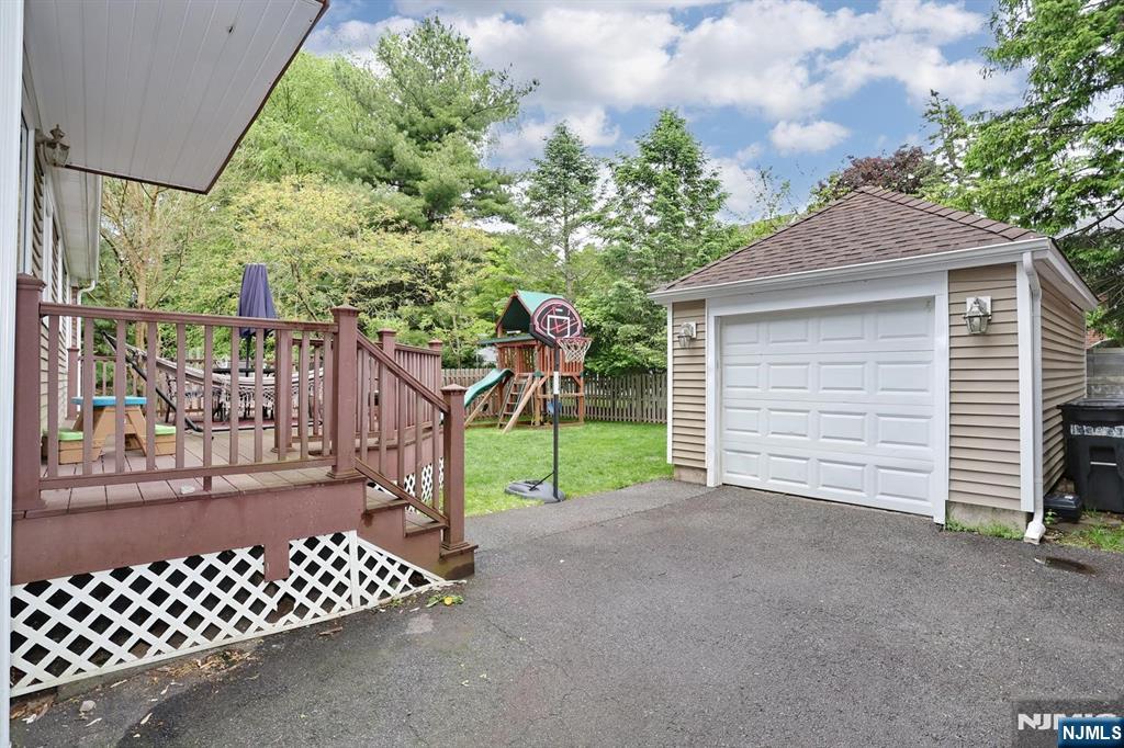 7 Short Street, Harrington Park, NJ 07640 Listing Photo  37