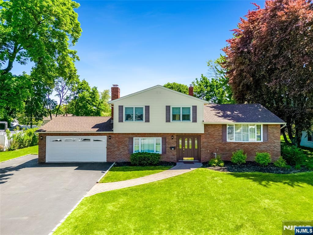 23 Slingerland Avenue - Photo 1