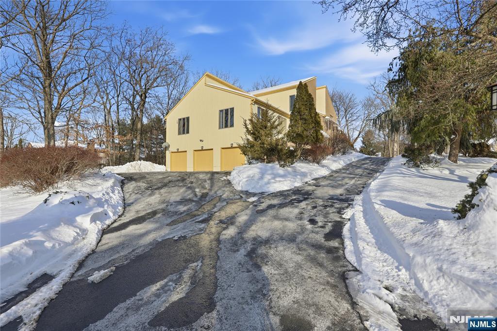 32 Sylvan Drive