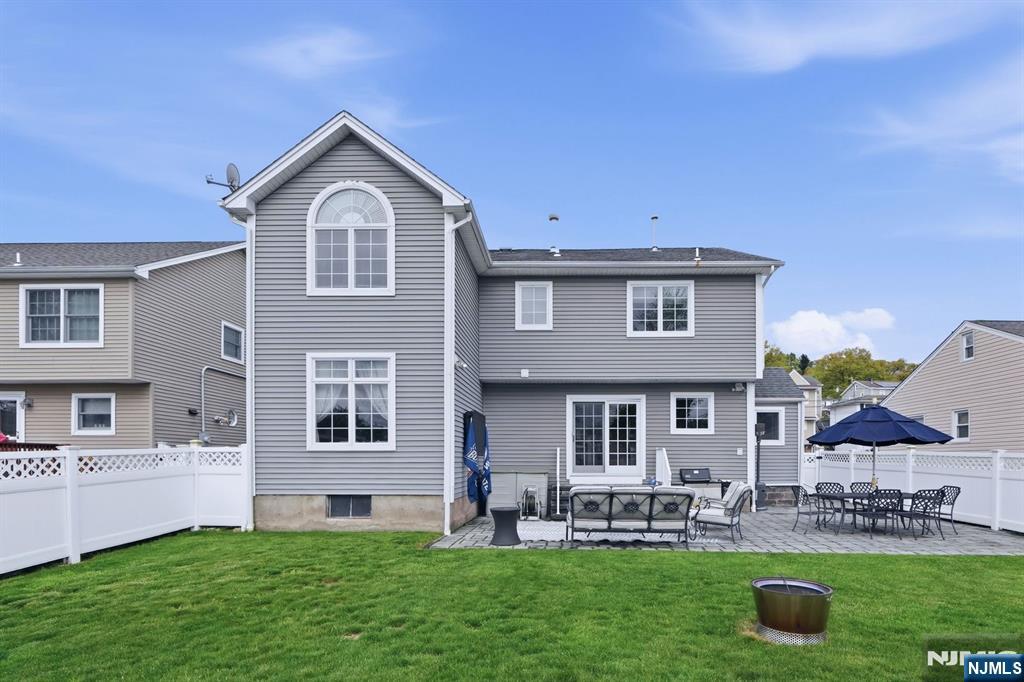 Homes for sale in Totowa, NJ | 1 Highview Ave, Totowa, NJ 07512 | MLS# 26017615