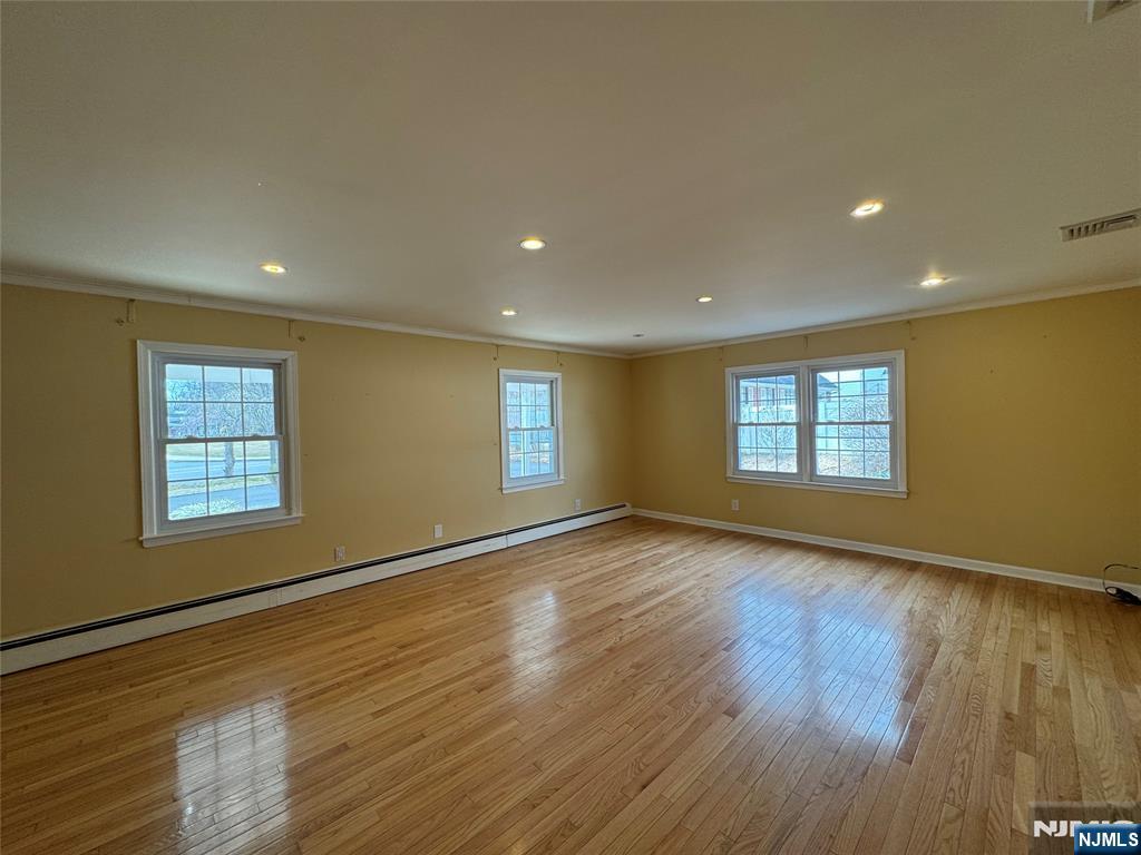 193 Midland Avenue 1st fl - Photo 4