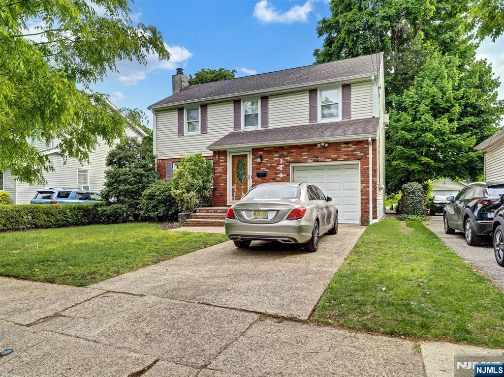 144 Lake St