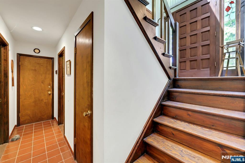 17 Wescott Street — photo 31