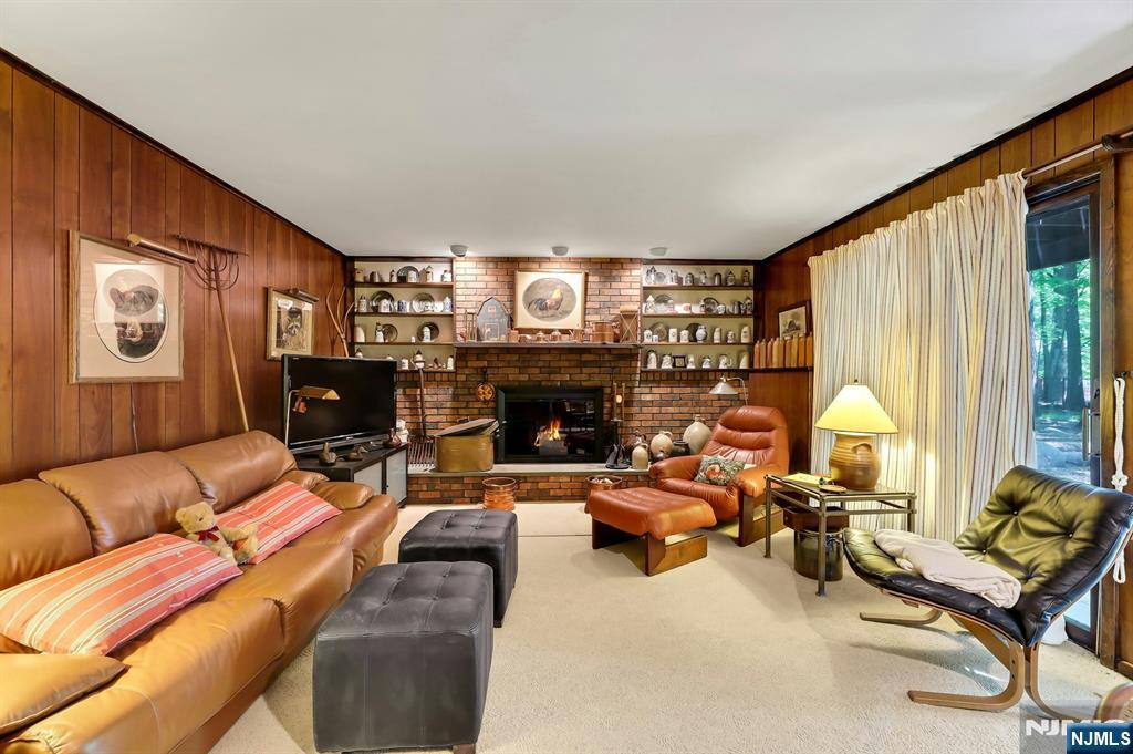 17 Wescott Street — photo 35
