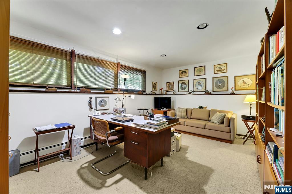 17 Wescott Street — photo 37