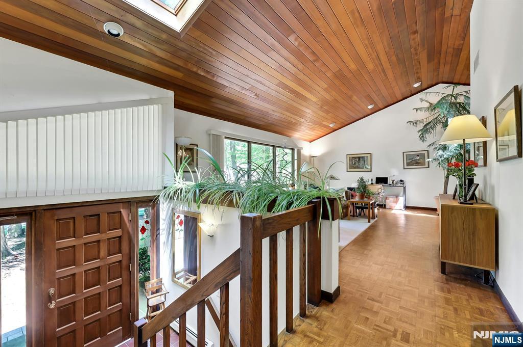 17 Wescott Street — photo 6
