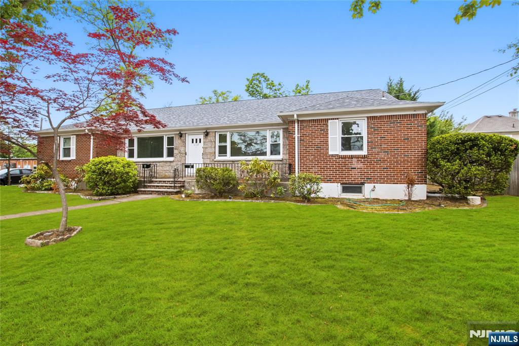 112 E Ackerman Avenue B right side - Photo 1