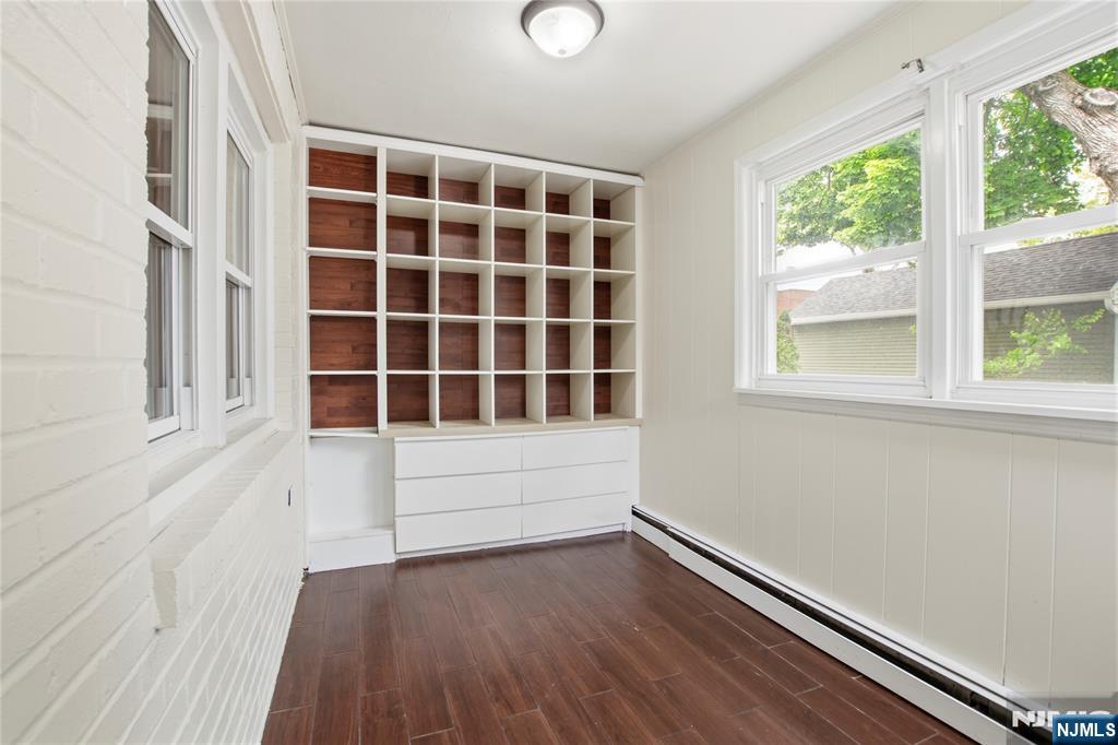 Den/Office/ Playroom