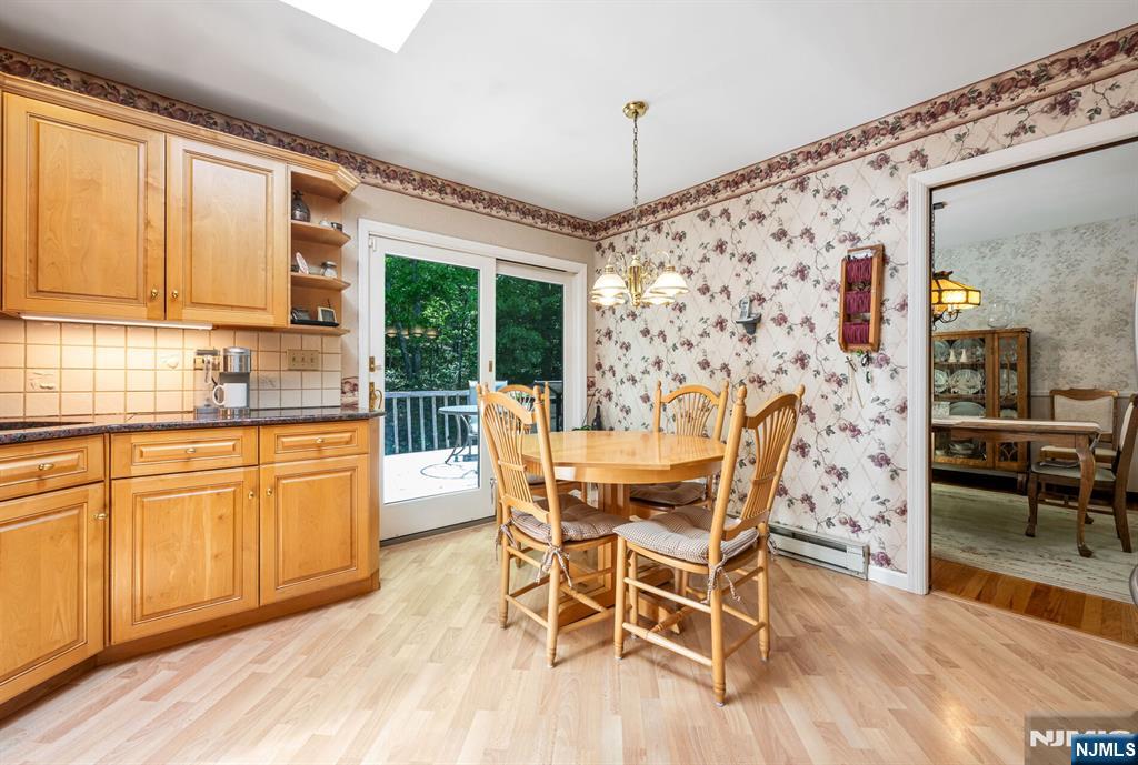 19 Rabbit Run, West Milford, NJ 07435 Listing Photo  11