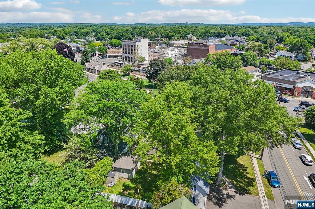 Close to downtown and transportation