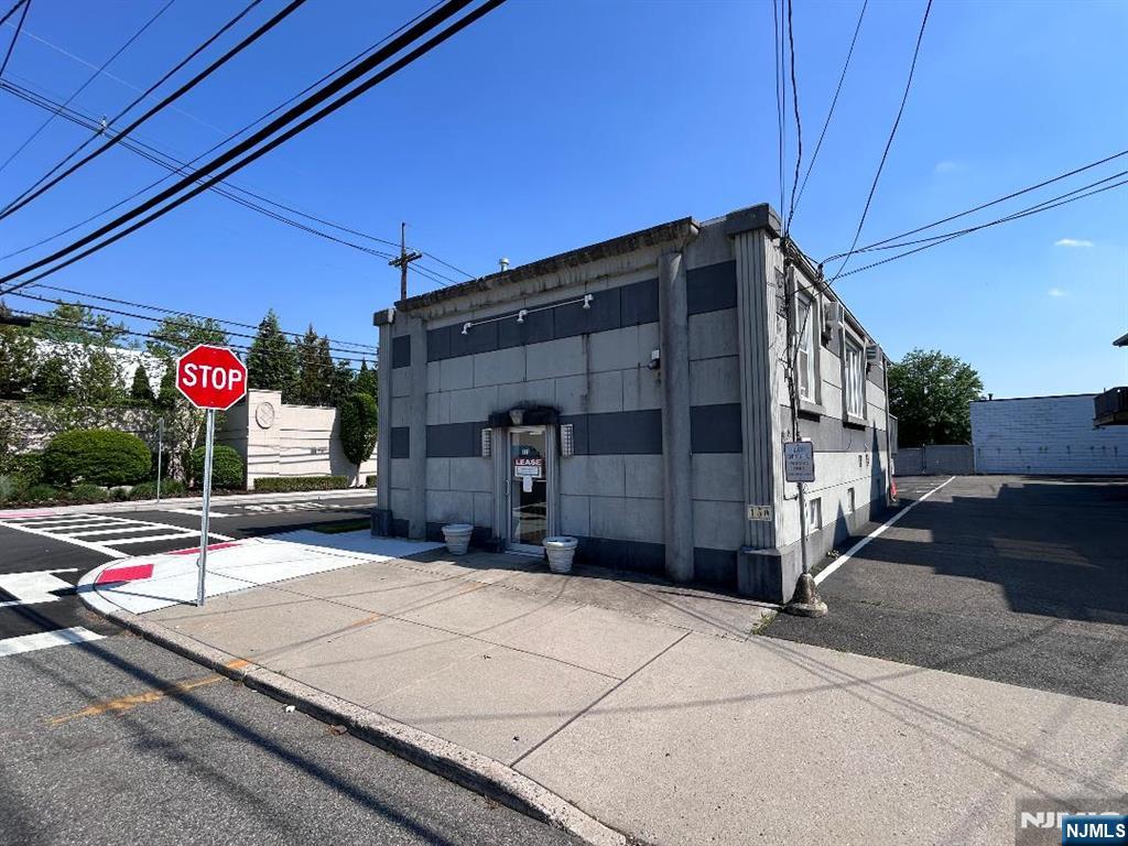 150 Rea Avenue - Photo 1