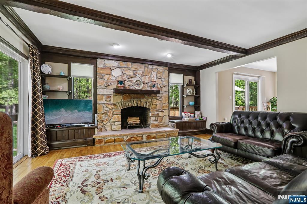 Homes for sale in Franklin Lakes, NJ | 716 Windswept Ln, Franklin Lakes, NJ 07417 | MLS# 26017689