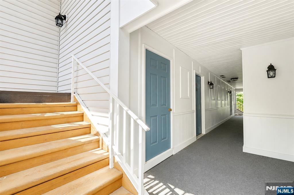 601 Lilac Lane - Photo 3