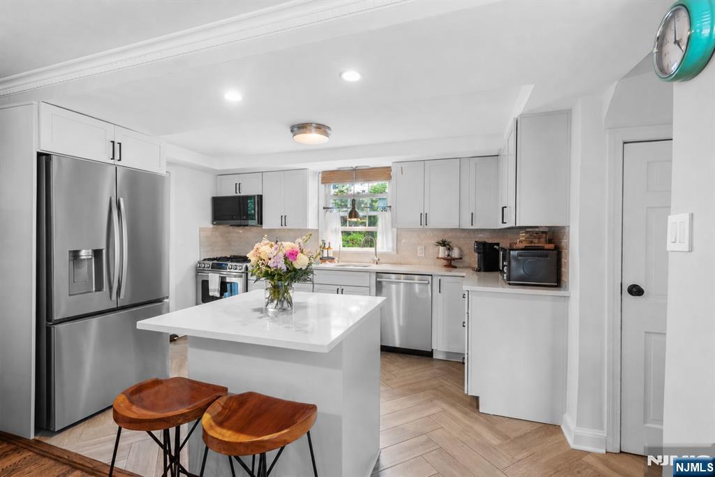 142 Walker Road - Photo 3