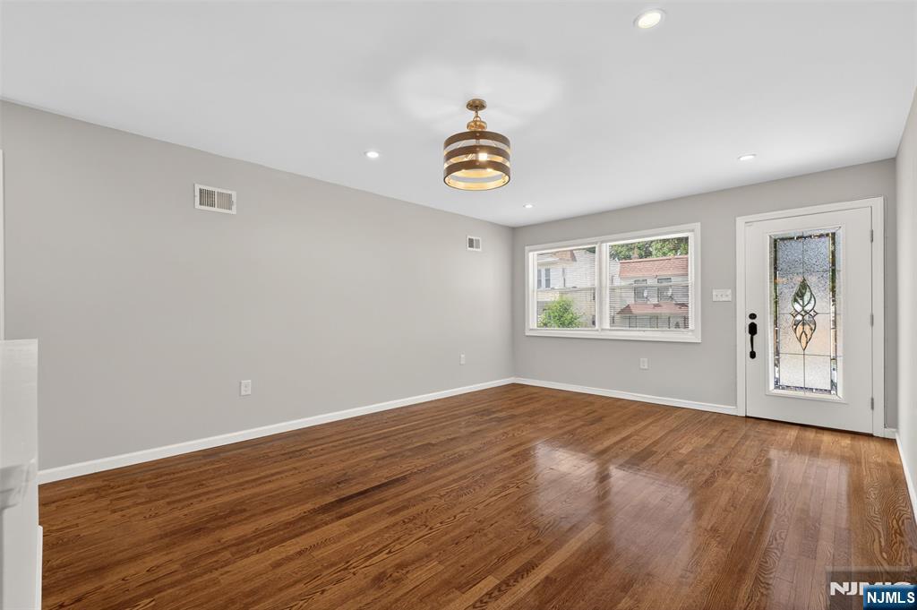 103 Berkshire Place - Photo 3