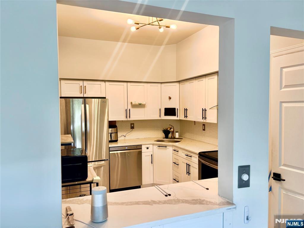 Open to Dinning Room