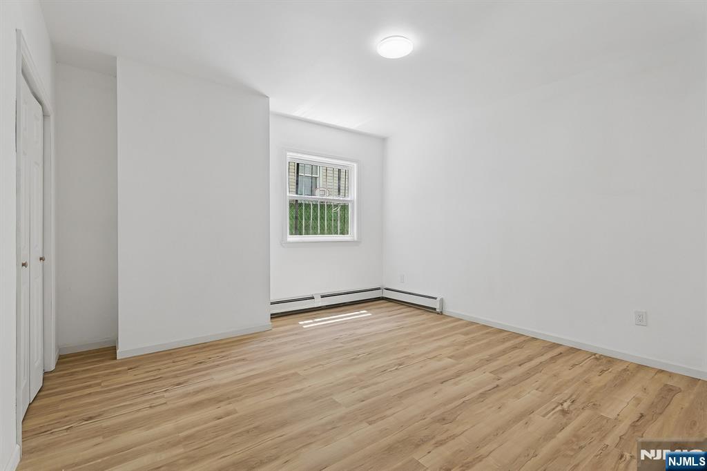 55 Hawkins Street — photo 11