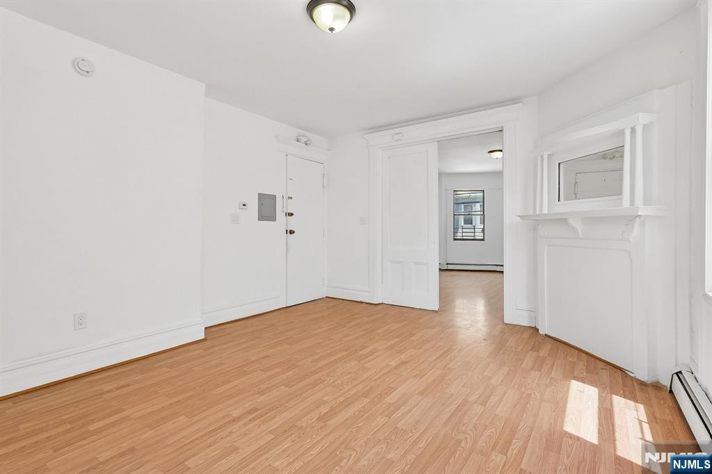 55 Hawkins Street — photo 17