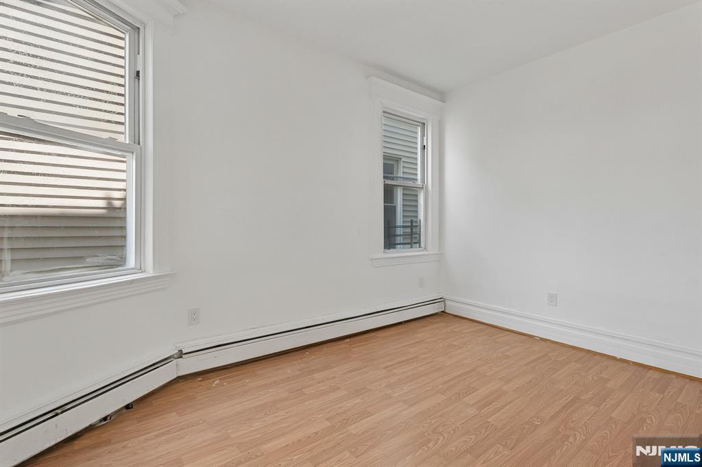 55 Hawkins Street — photo 25