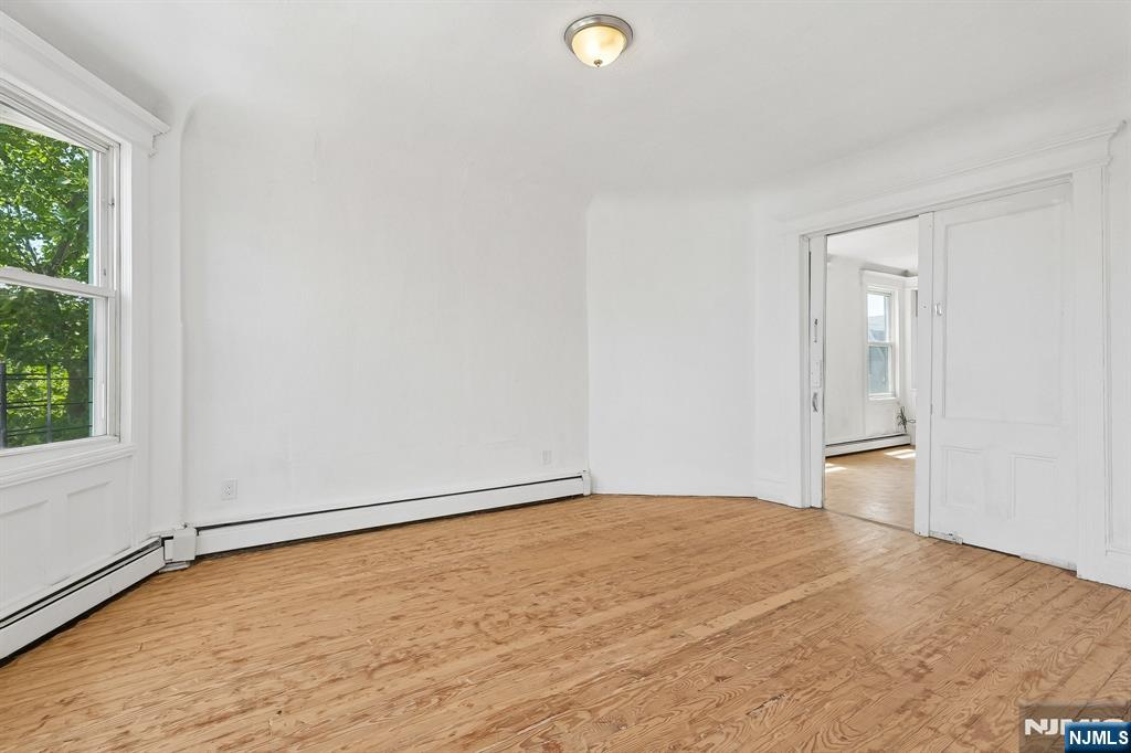 55 Hawkins Street — photo 34