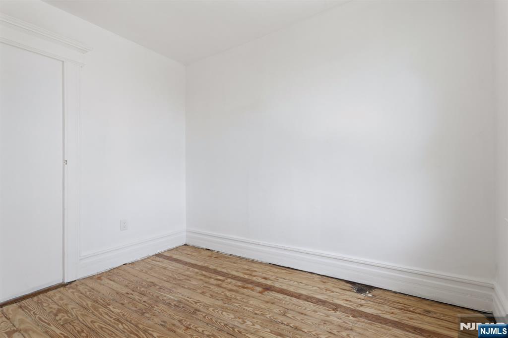 55 Hawkins Street — photo 36