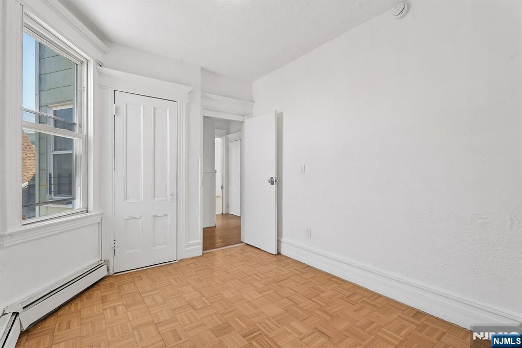 55 Hawkins Street — photo 41