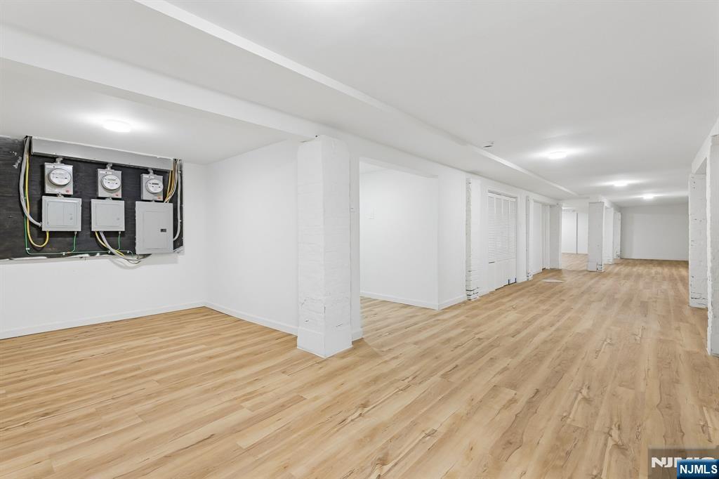 55 Hawkins Street — photo 45