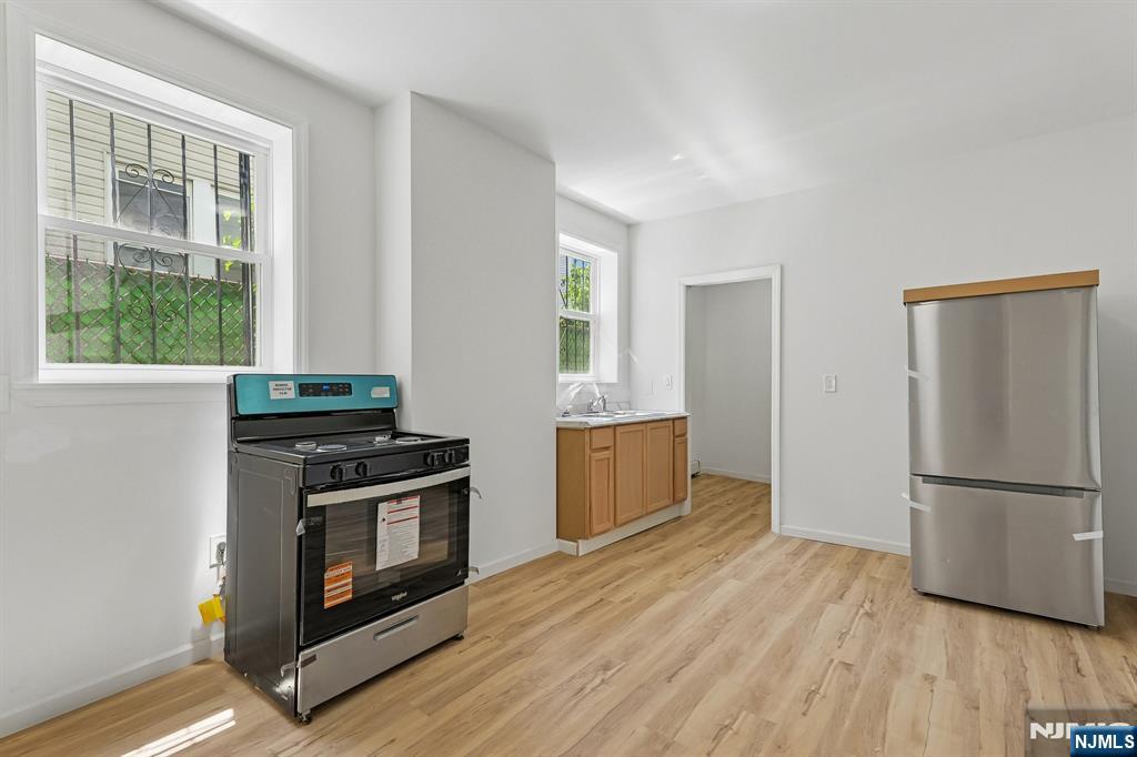 55 Hawkins Street — photo 6