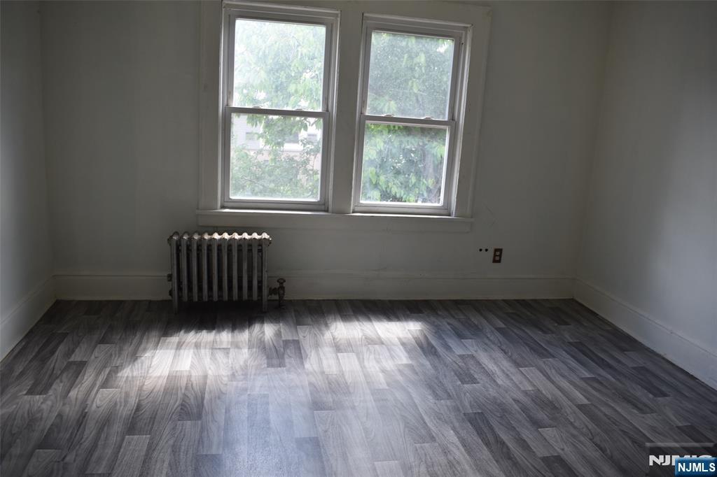 852 Paulison Avenue - Photo 4