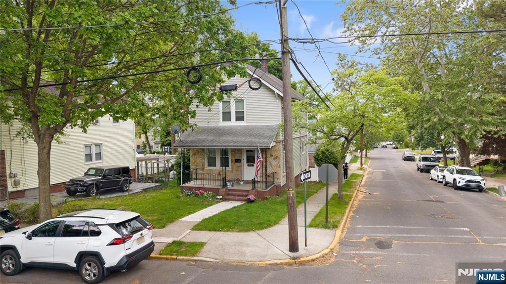 70 Paulison Avenue - Photo 2
