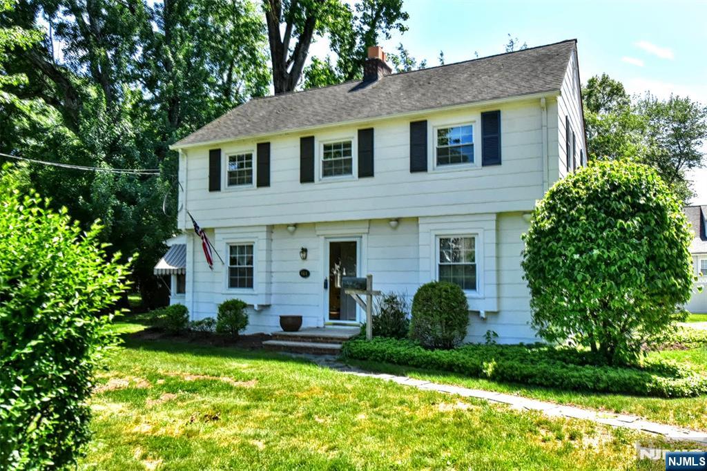 161 Wyckoff Avenue - Photo 1