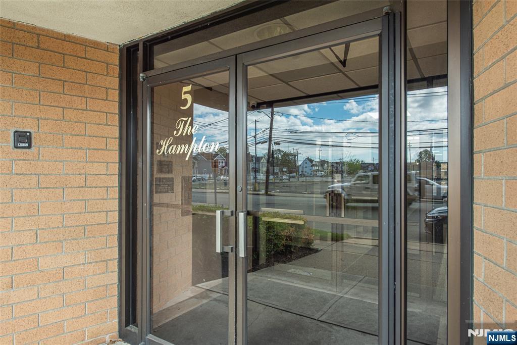 5 Linden St #3J, Hackensack, NJ 07601