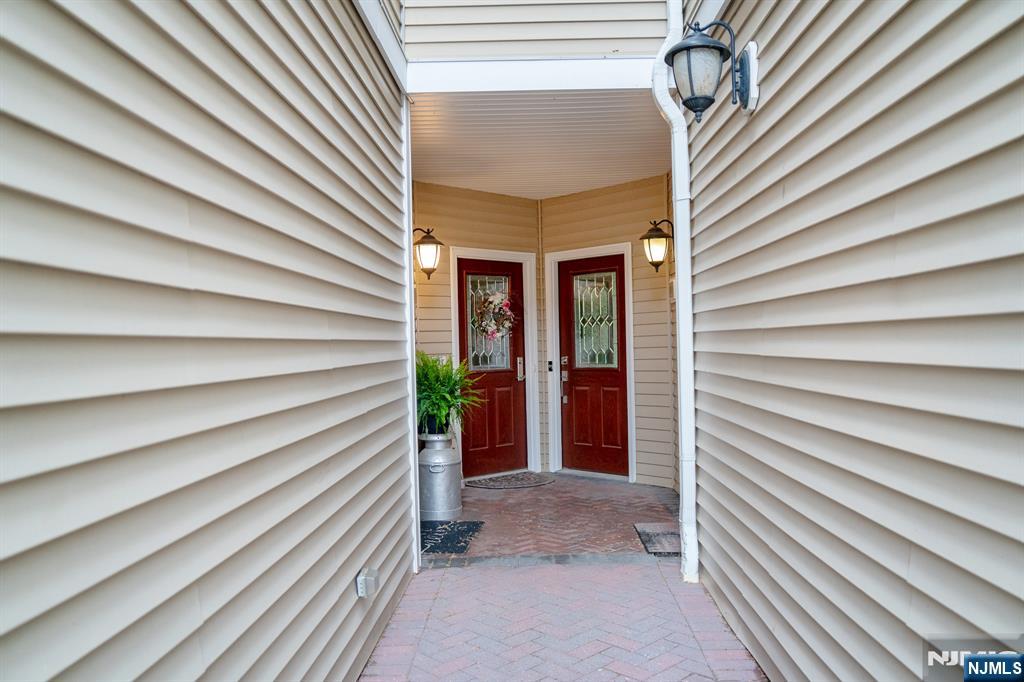 804 River Place - Photo 3
