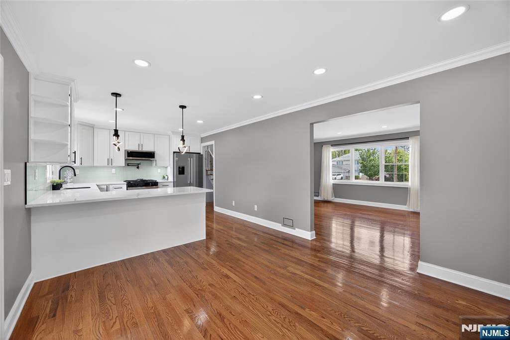 556 Princeton Street, New Milford, NJ 07646 Listing Photo  13
