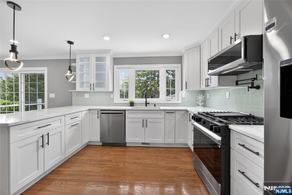 556 Princeton Street, New Milford, NJ 07646 Listing Photo  15