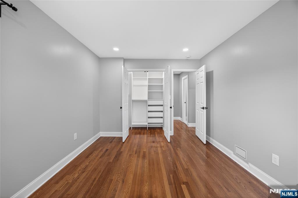 556 Princeton Street, New Milford, NJ 07646 Listing Photo  23